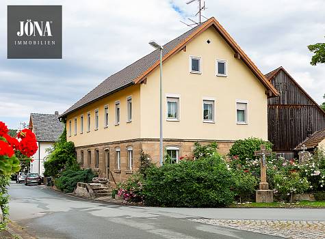 Ein Paradies für Natur- und Tierliebhaber -
Traumhaftes Bauernhaus mit exklusiver Ausstattung