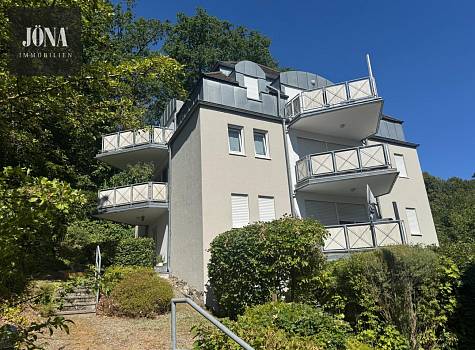 Zentrumsnah wohnen - ruhig im Grünen leben!
Gepflege 3-Zi.-Wohnung mit schöner Raumaufteilung