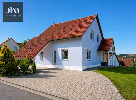 Einfamilienhaus in Himmelkron – Wohnen mit Weitblick in attraktiver Südhanglage