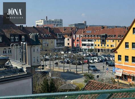 Saniertes Wohnjuwel in der Kulmbacher Innenstadt mit Dachterrasse, Sauna und Whirlpool